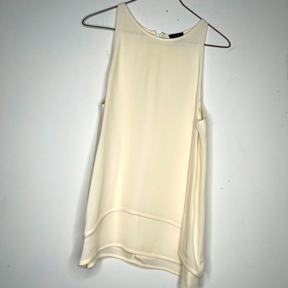 Theory Women’s tank top. Small